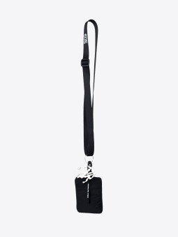 - eos air | key lace with pouch & charm 