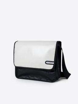airbag craftworks 698