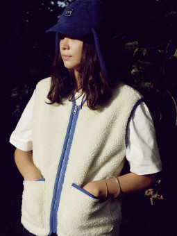 the trilogy tapes ttt | GILET