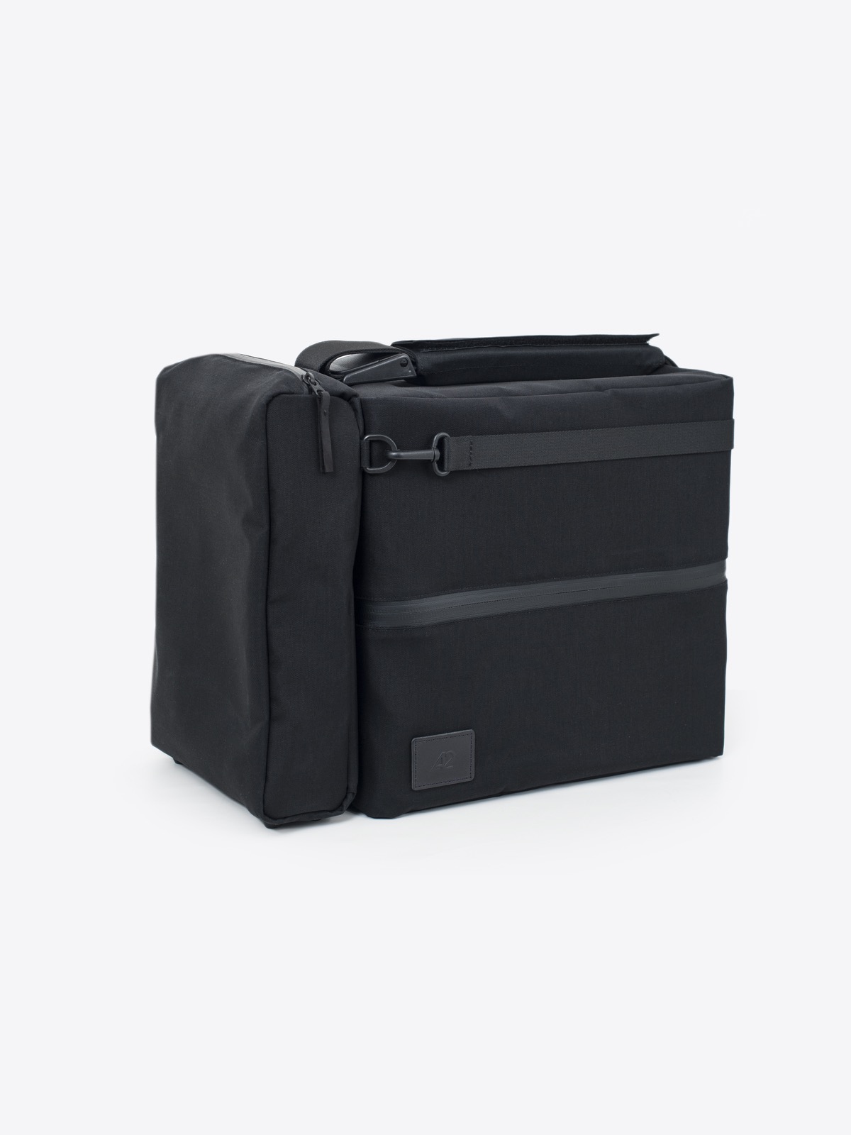 A2 nylon black stealth edition