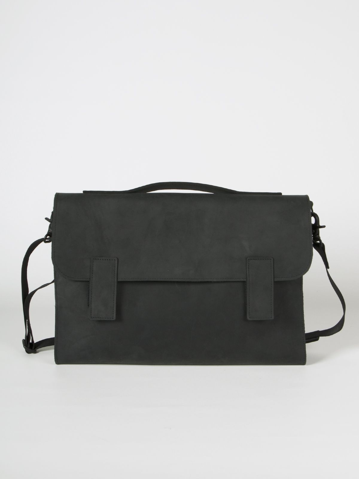 A2 15" | black